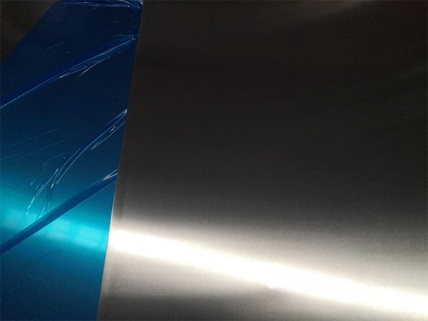 6061 Aluminum vs. 6063 Aluminum Alloy 6061 Aluminum vs. 6063 Aluminum Alloy